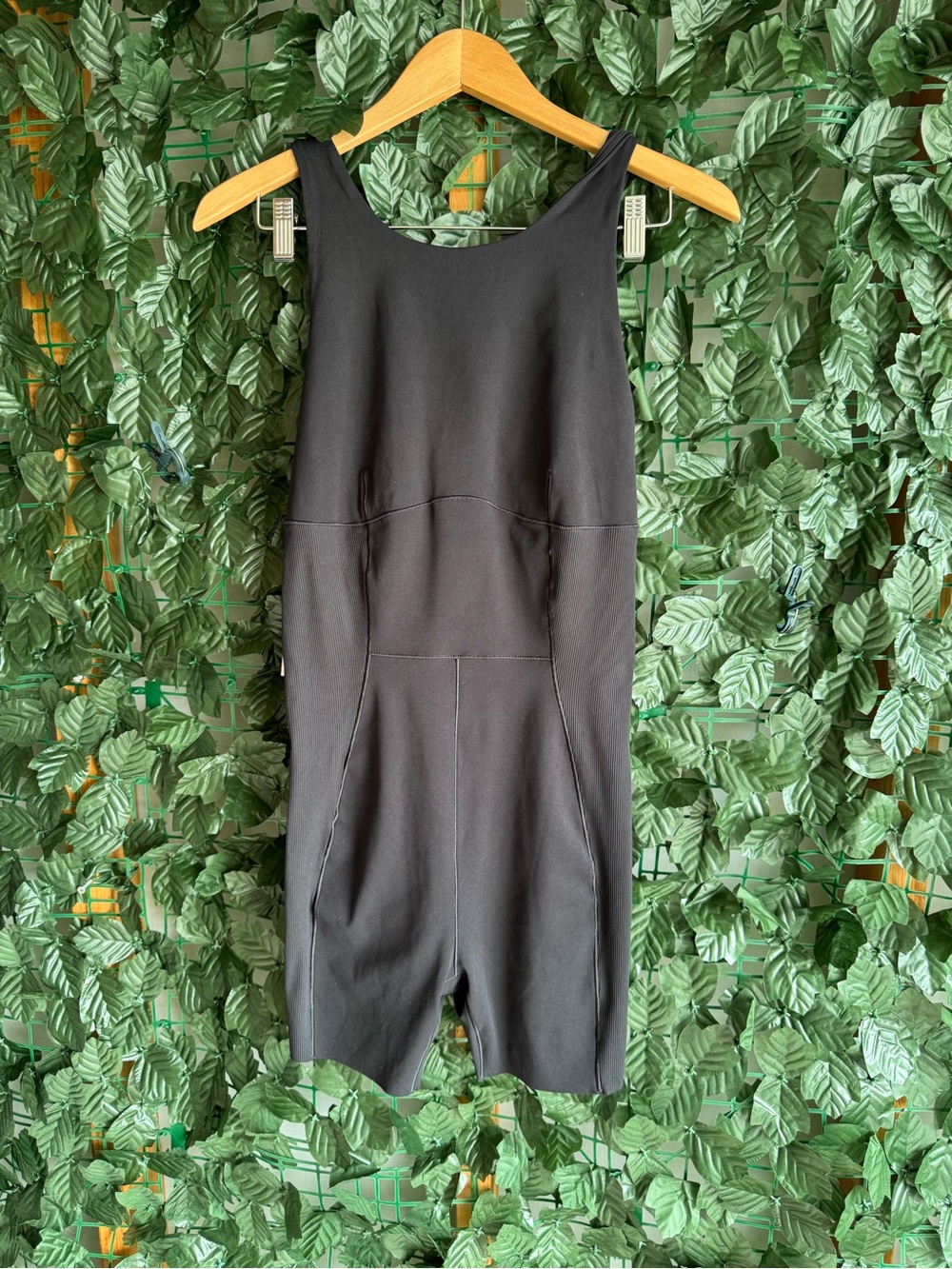 Nike Yoga Dri-FIT Luxe Women’s 5” Jumpsuit – Size XL - Picture 4 of 10